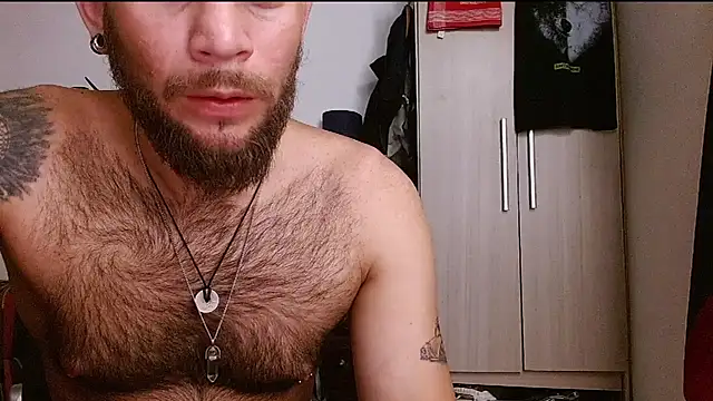 DominanThewolff élő XXX-chatje