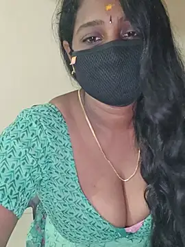 sivashree élő XXX-chatje