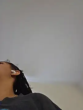 tastesosweet's Live XXX Chat