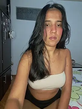 Secret_Doll_ Chat XXX live