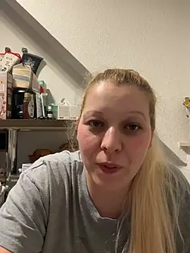 Sinncinity XXX чат на живо