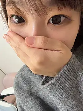 Hiiichan88のライブXXXチャット