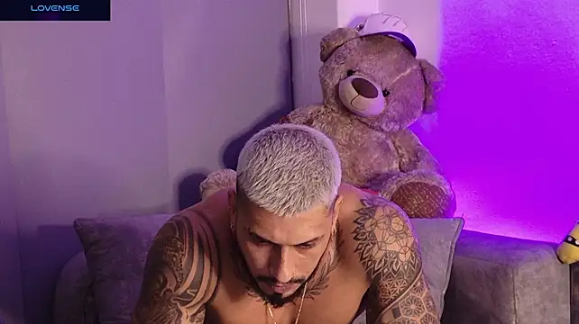 Seth_Vegaa's Live XXX Chat