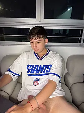 XXX chat uživo modela OLIVER_K