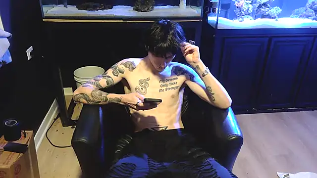 GothSadist's Live XXX Chat