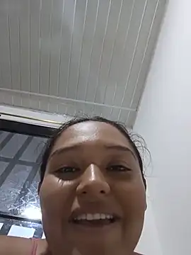 Roousehot Chat XXX live
