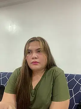 babygirl_morii élő XXX-chatje