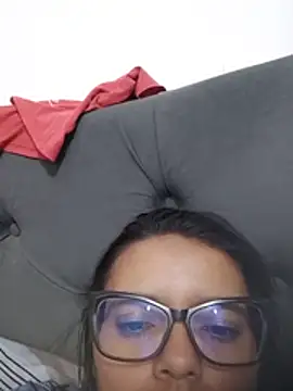 Živý XXX chat selena_foxy