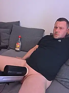 Da_riva élő XXX-chatje
