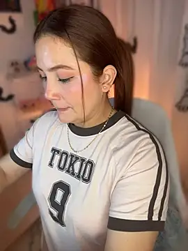 EmilyBarragan_'s Live XXX Chat
