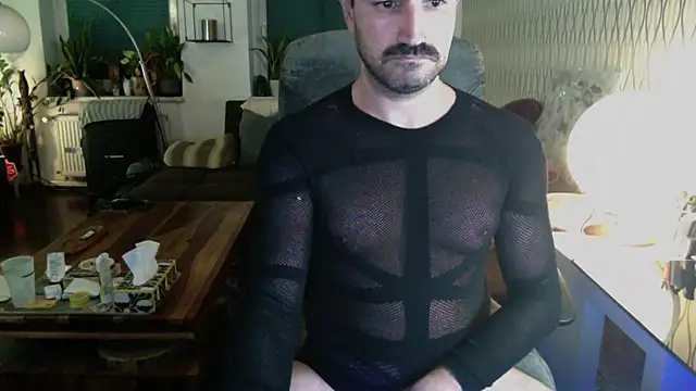 tomz0819 Live XXX Chat