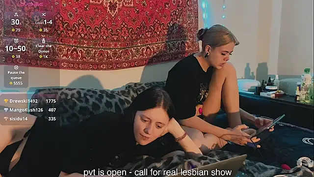 Catherine19Hunt élő XXX-chatje