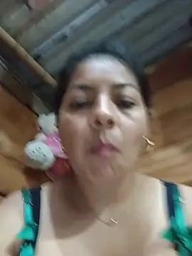 TammyHotxxx élő XXX-chatje