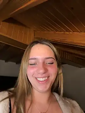 Naomi-Klein Live XXX-Chat