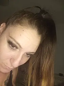 calentitaruby94 – Naživo XXX chat