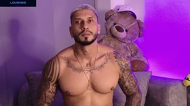 Chat XXX en directo de Seth_Vegaa