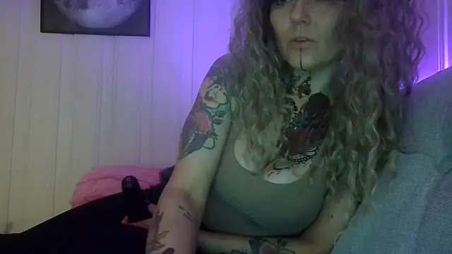 Chatroom XXX en direct de MyManCave