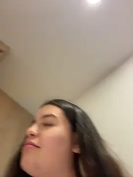 Aphrilln Live XXX chat