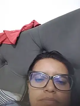 selena_foxy 现场XXX聊天