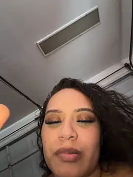 CarmelaAnthony Chat XXX in diretta