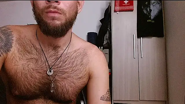 DominanThewolff's Live XXX Chat