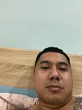 qwertyuiop996677 Show Webcam