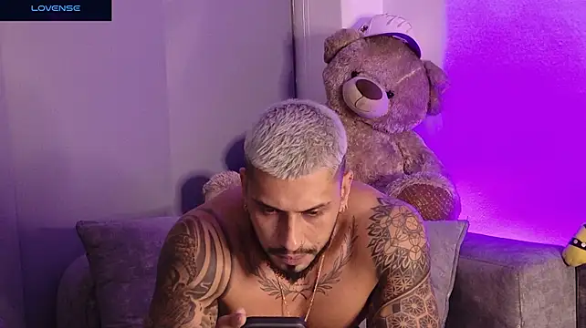 Seth_Vegaa's Live XXX Chat