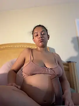allybluee777's Live XXX Chat