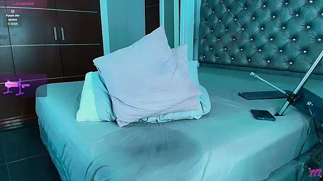 Valentiinoss 라이브 XXX 채팅