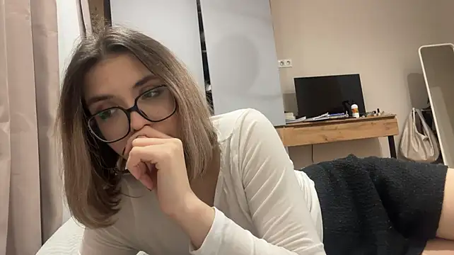 AnnaVelvetFire's Live XXX Chat