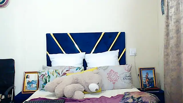 veronica1xxx live XXX chat