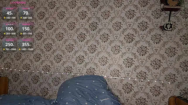 Smartemilia Live XXX-chat