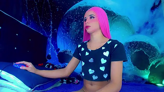 צ'אט XXX בשידור חי של SamiraHot1