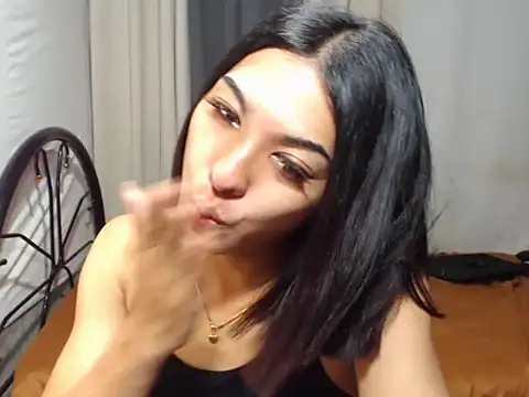 pretty_lei Chat XXX in diretta
