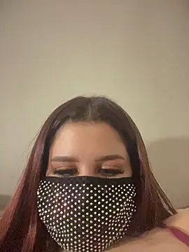 GLAMOUR-1 – Live XXX-chat