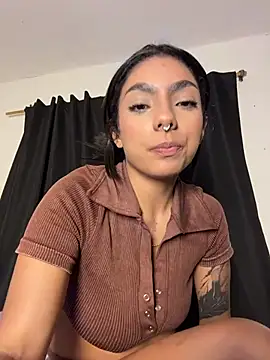 Caro_oaks Live XXX-Chat