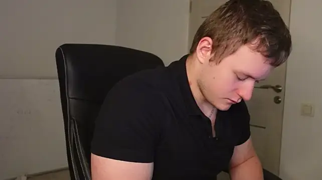 Richard_Dullas élő XXX-chatje