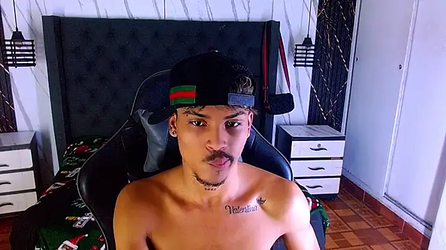Chat XXX en directo de Angel_foxc13