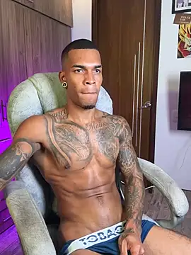 blackboy-strongn Live XXX chat