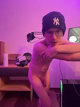 YoungSebin Live XXX chat