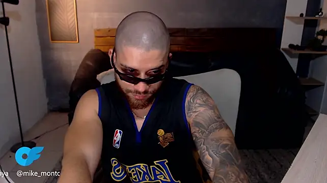 Mike_montoya01n Live XXX chat