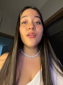 Nhefertaryn Live XXX chat