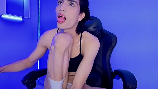 Apolo_Noir Adlı Modelin Canlı XXX Sohbeti