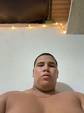Chatroom XXX en direct de Patricio_02