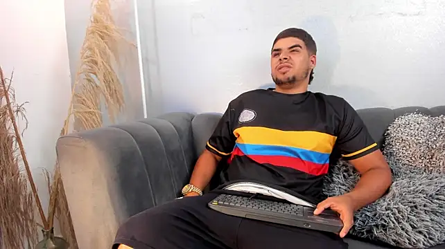 Chat +18 de ThiagoBlake ao vivo
