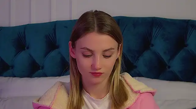XXX chat uživo modela StacyEvances