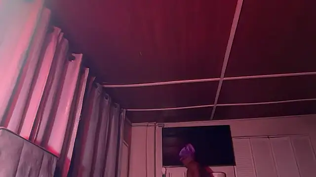 saffirebleu's Live XXX Chat