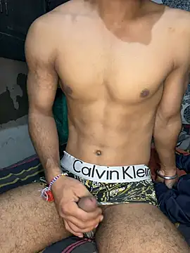 Chat +18 de Fitboy07 ao vivo