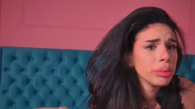 ReinaTriana – Live XXX-chat