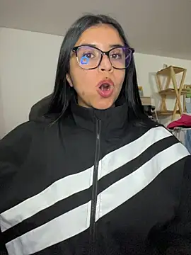 Devilsweet17's Live XXX Chat